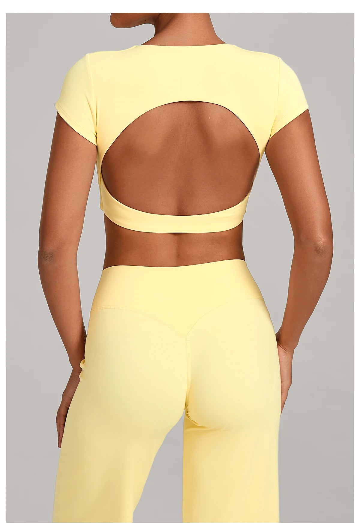 Women’s Gym Top Short Sleeve Breathable Lightweight Athletic