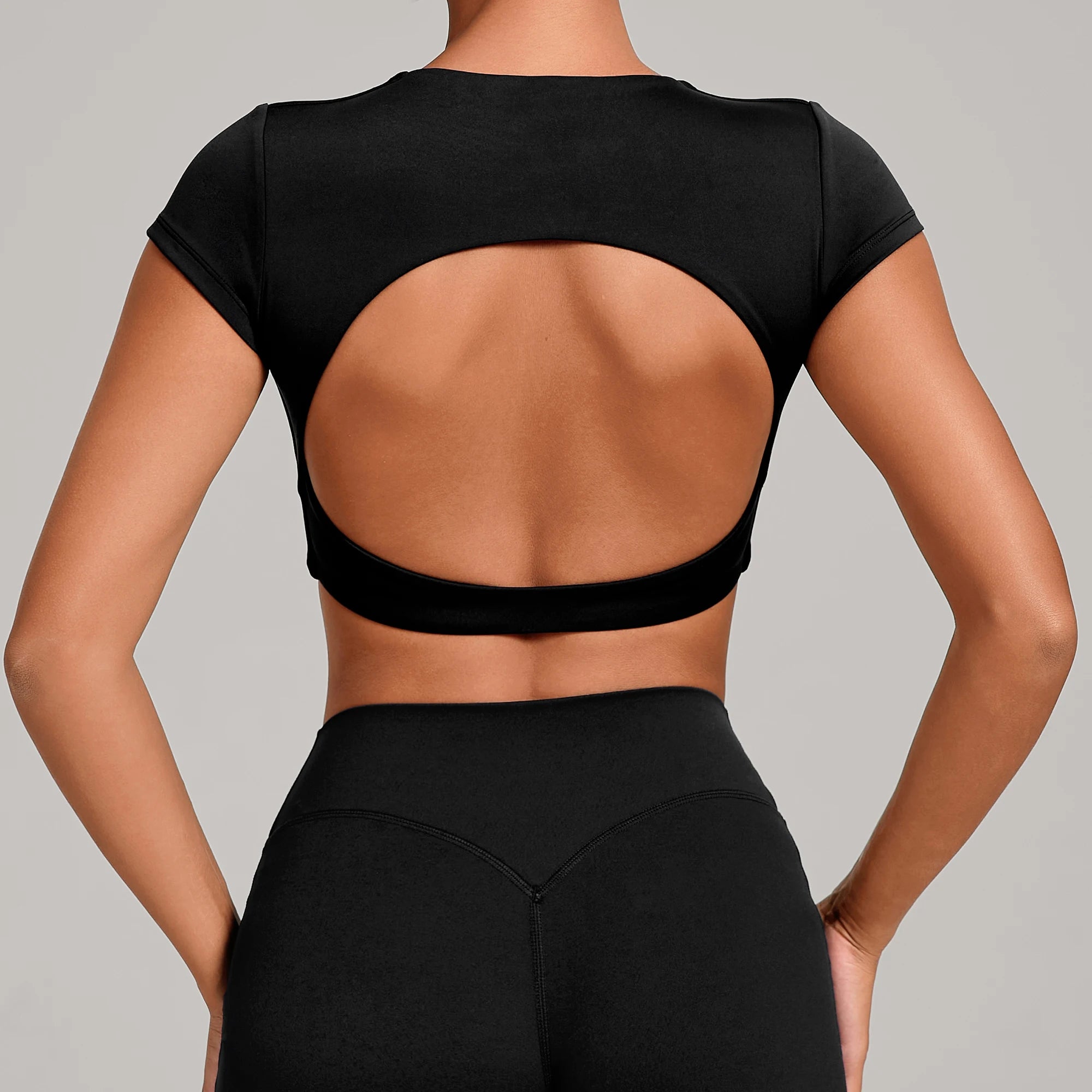 Women’s Gym Top Short Sleeve Breathable Lightweight Athletic