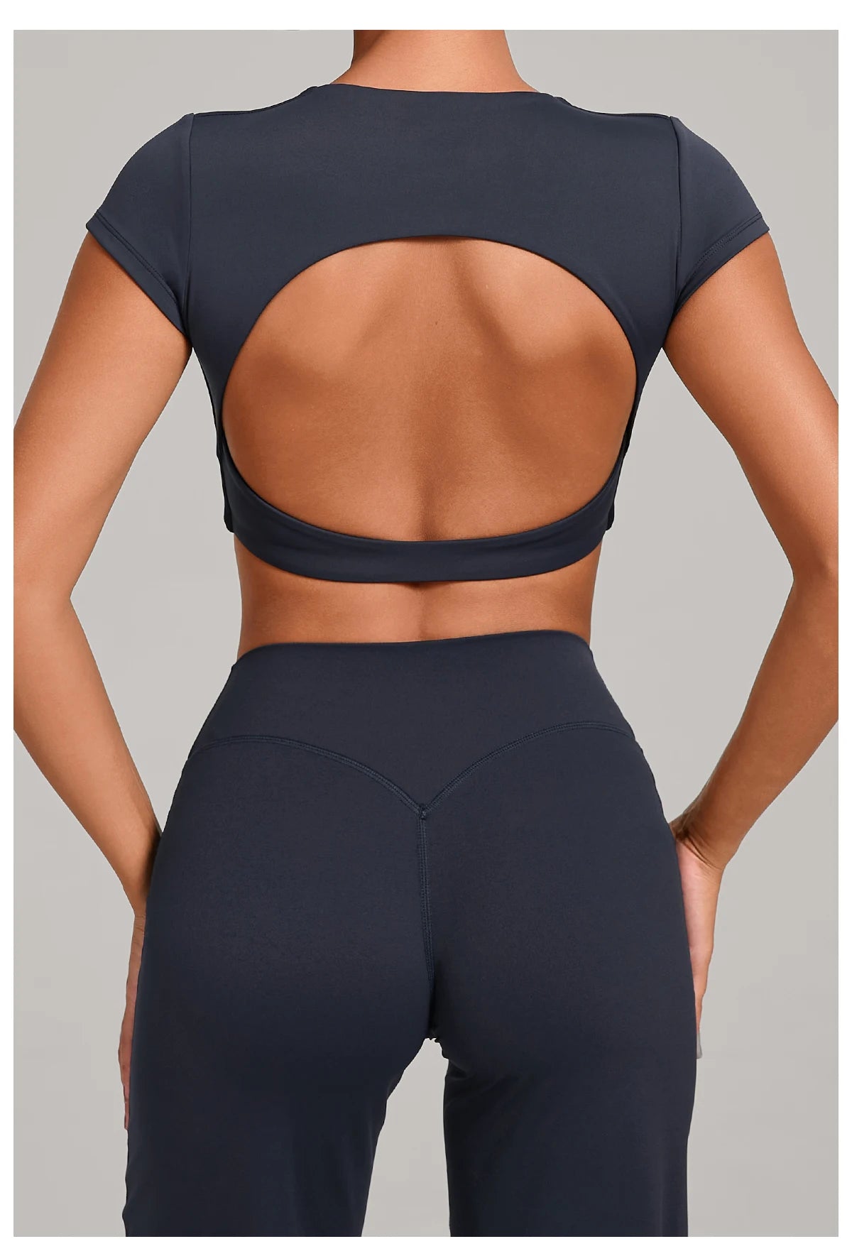 Women’s Gym Top Short Sleeve Breathable Lightweight Athletic