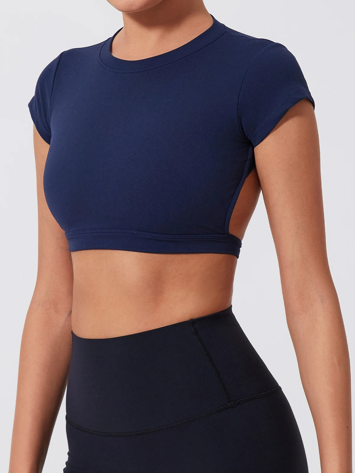 Women’s Gym Top Crop Top Moisture Wicking Athletic