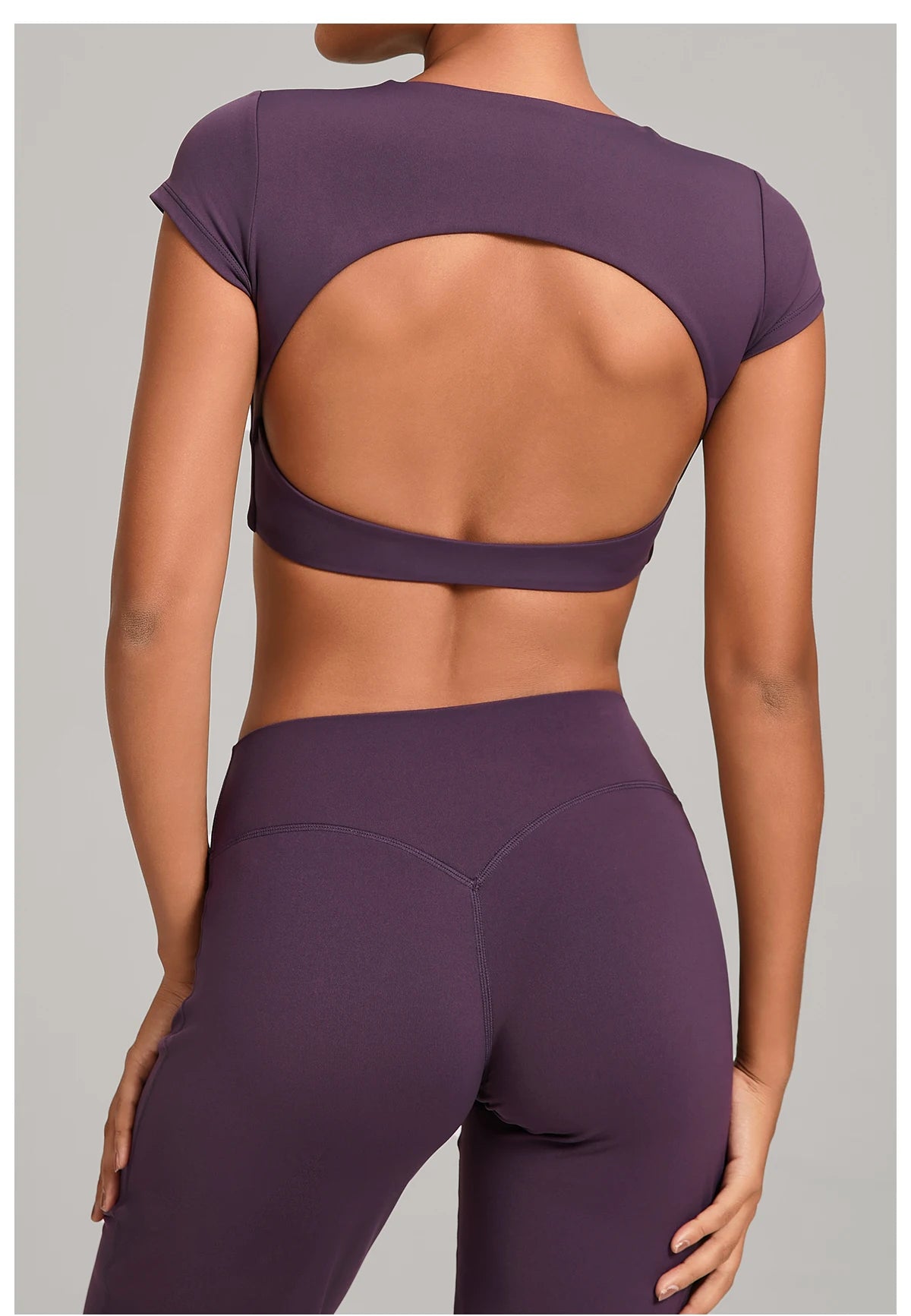 Women’s Gym Top Short Sleeve Breathable Lightweight Athletic